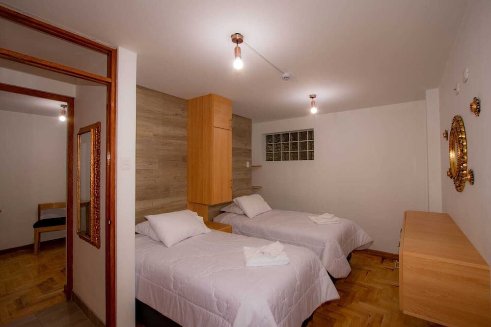 Inyawasi Aparthotel