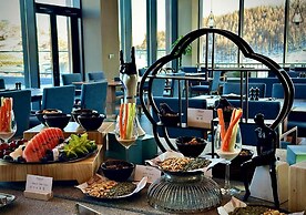 Oakwood Suites Chongli