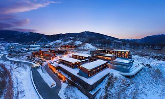 Oakwood Suites Chongli