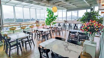 Cat Tuong Hotel