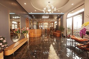 Cat Tuong Hotel