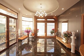 Cat Tuong Hotel