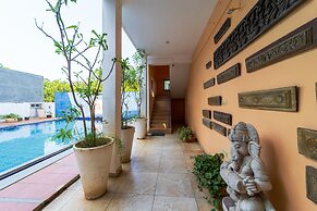 Starlite Hotels