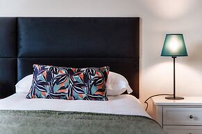 STELLA APARTMENT