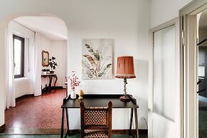 STELLA APARTMENT