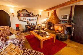 Leleshwa Retreat