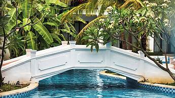 Manyo Hotel and Resort