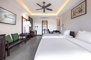 Manyo Hotel and Resort