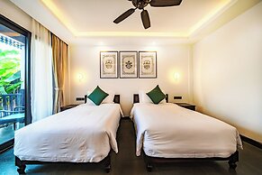Manyo Hotel and Resort