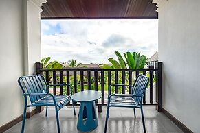 Manyo Hotel and Resort