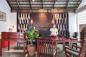 Manyo Hotel and Resort