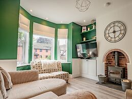 Exquisite renovation in central location