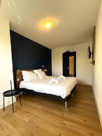 Le Clos de la Chartreuse by Ateya