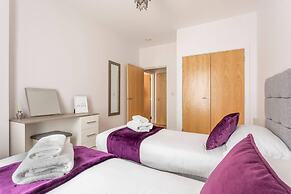 Belfry Quarters Sleeps 2 Free Wifi