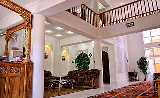 Boutique Old-City