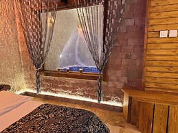 Ceran Stone House