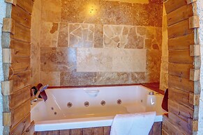 Ceran Stone House