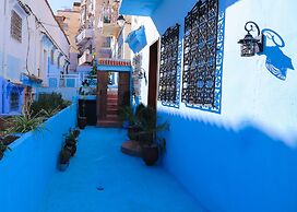 Casa Blue Pearl
