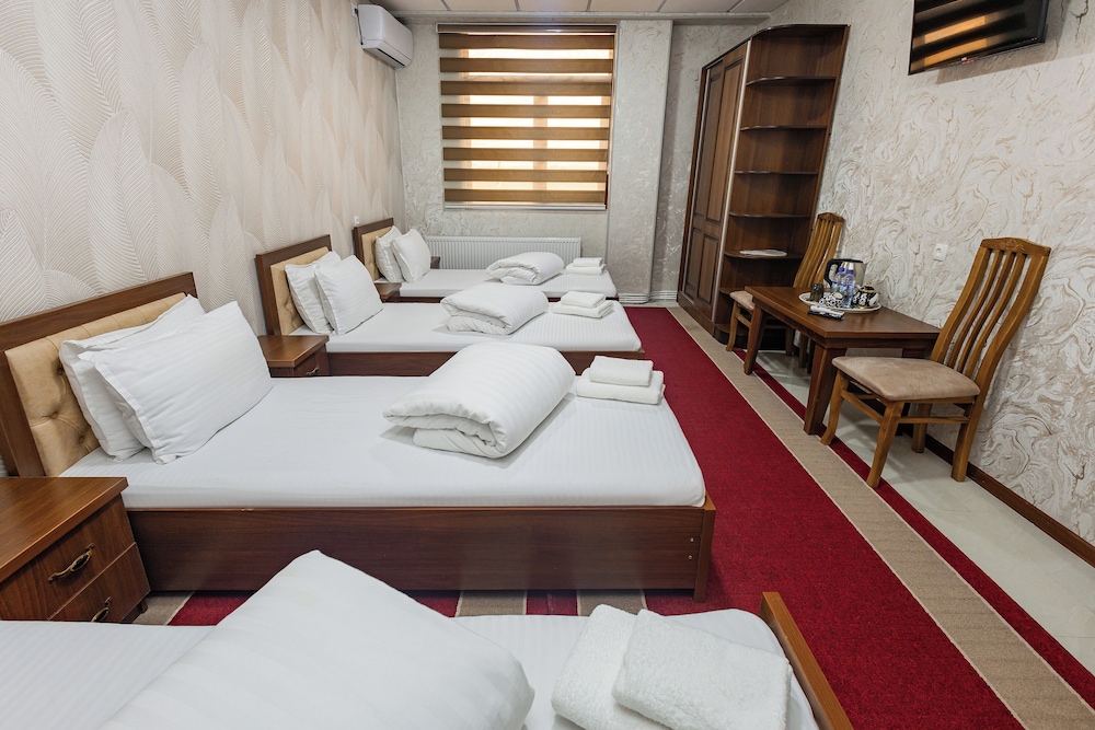 Hotel Shodlik
