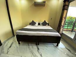 GoBravo 72 - 3BHK Farm with Pool & Garden Sec150 Noida
