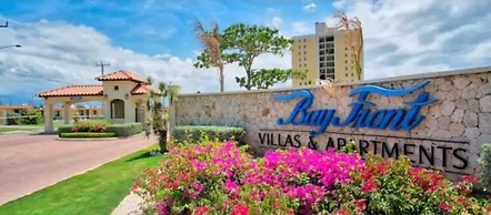 Apartment Sleeps 6 With Pool Access