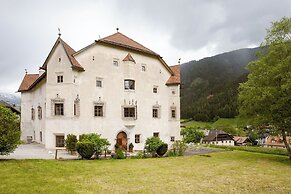 Ansitz Heufler by Norbert Niederkofler
