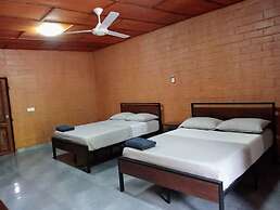 Riverside Lodge Bansang