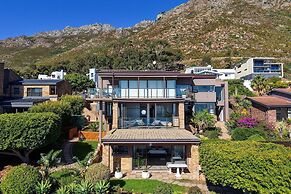 Zaria Sun Cottage