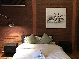 Koi Liv-Inn