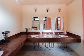 11Capsules (E JOY INN East Nippori Branch)