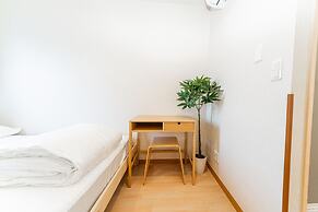 11Capsules (E JOY INN East Nippori Branch)