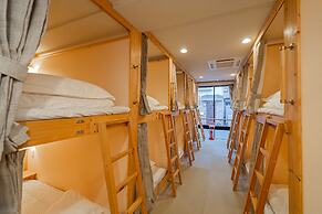 11Capsules (E JOY INN East Nippori Branch)