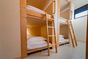 11Capsules (E JOY INN East Nippori Branch)
