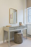 Urban Chic - Drury