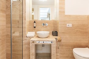 Aeris Suite & Relax