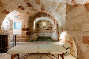 Aeris Suite & Relax