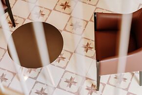 Aeris Suite & Relax
