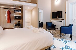 Aeris Suite & Relax