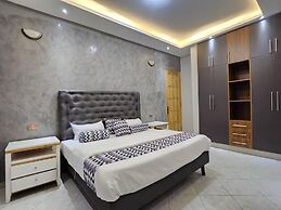 Exquisite 3bed 3bath Lake View Home in Entebbe