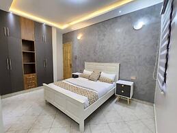 Exquisite 3bed 3bath Lake View Home in Entebbe