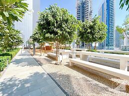 Lux Burj Royale Full Burj Khalifa & Fountain View