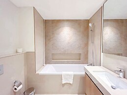 Luxury 2B in Downtown Views Balcony and Burj View