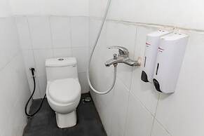 OYO 93584 RukotelNearICE BSD