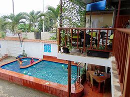 MIRAMAR LODGE