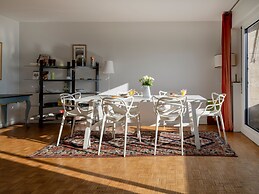Eiffel Tower Loft residence