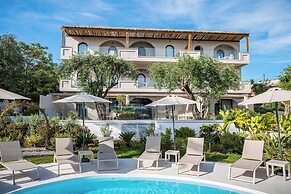 Loadstar Rooms & Suites