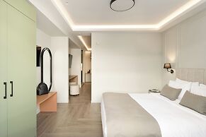 ASTIKON Xenofontos Suites