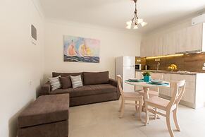 Pithos Apartments