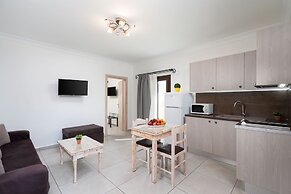 Pithos Apartments