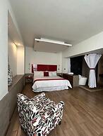Zújmú Business Boutique Hotel